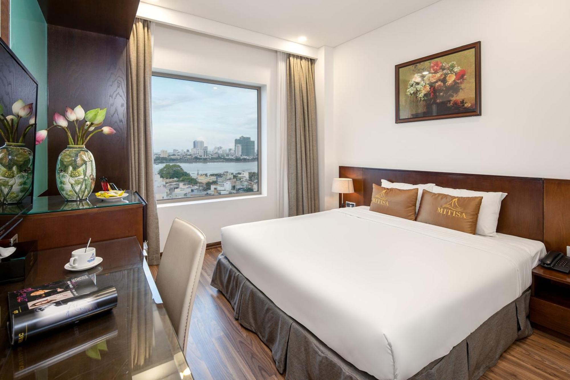 Mitisa Hotel Da Nang - Near Dragon Bridge Exteriör bild